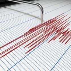 Manisa'da 4,8 büyüklüğünde korkutan deprem!