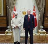 Cumhurbaşkanı Erdoğan Diyanet İşleri Başkanı Erbaş ile görüştü